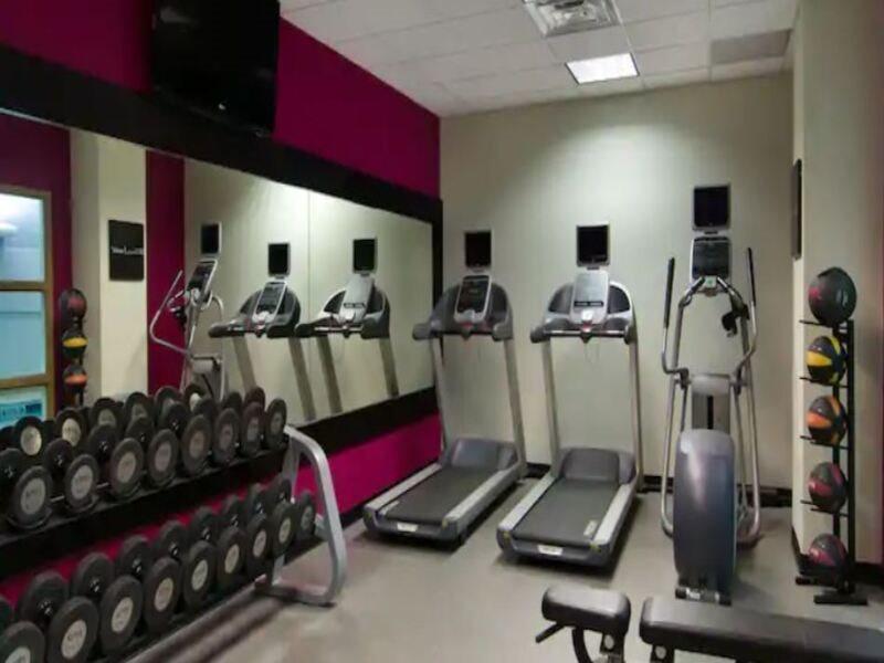 Clinton Township Hilton Garden Inn Detroit Utica, Mi מראה חיצוני תמונה